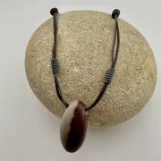 Shiva-Lingam Halskette – Symbol für Energie & Harmonie